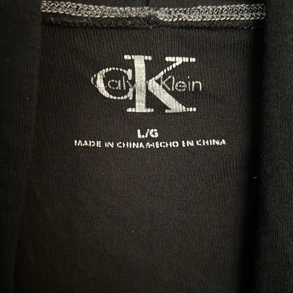 Calvin Klein cardigan size large - Picture 3 of 10
